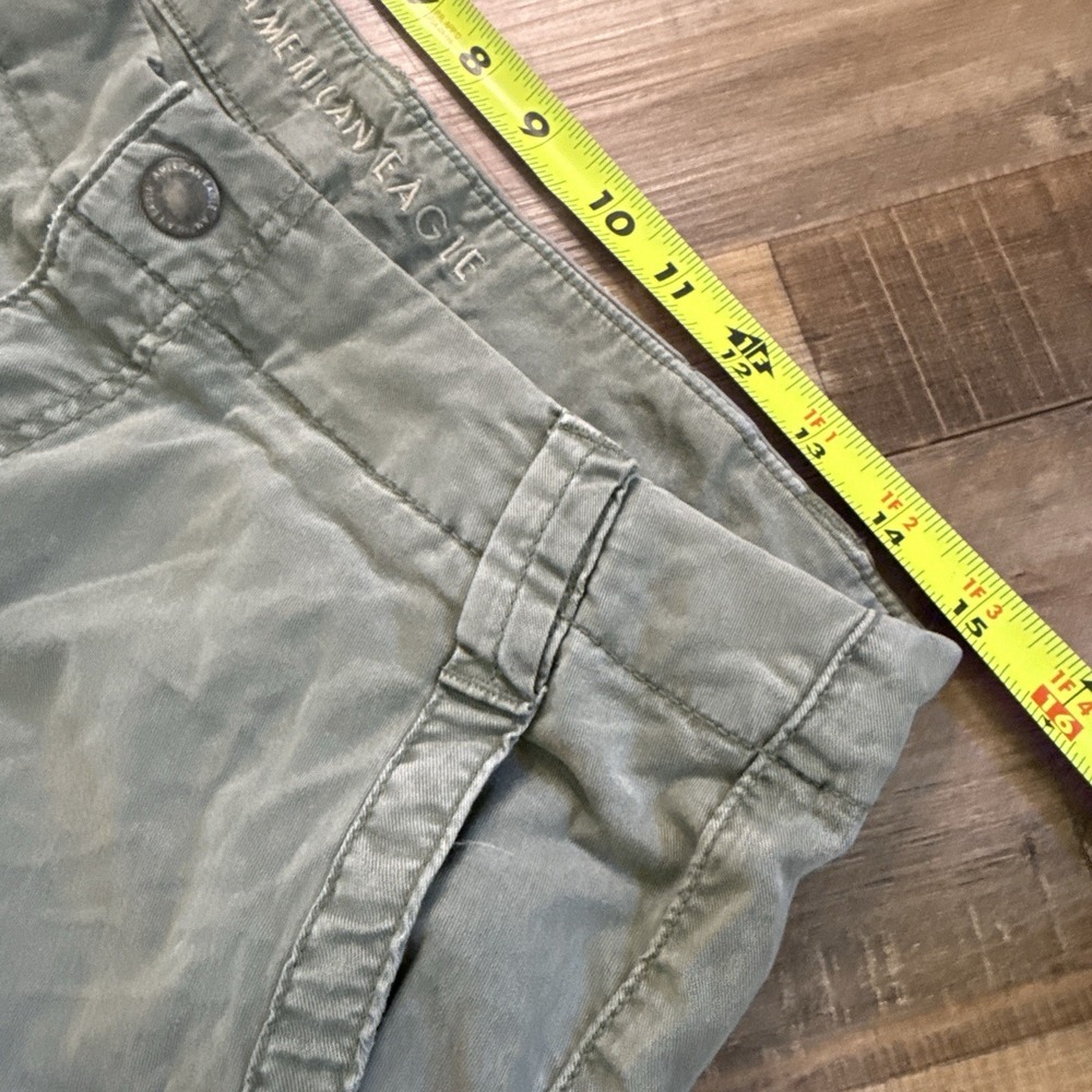 American Eagle Womens 10 Olive Stretch High Rise Baggy Wide Leg Cargo Pants - Picture 3 of 10